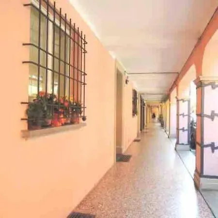 Bellavita Center * Bolonia